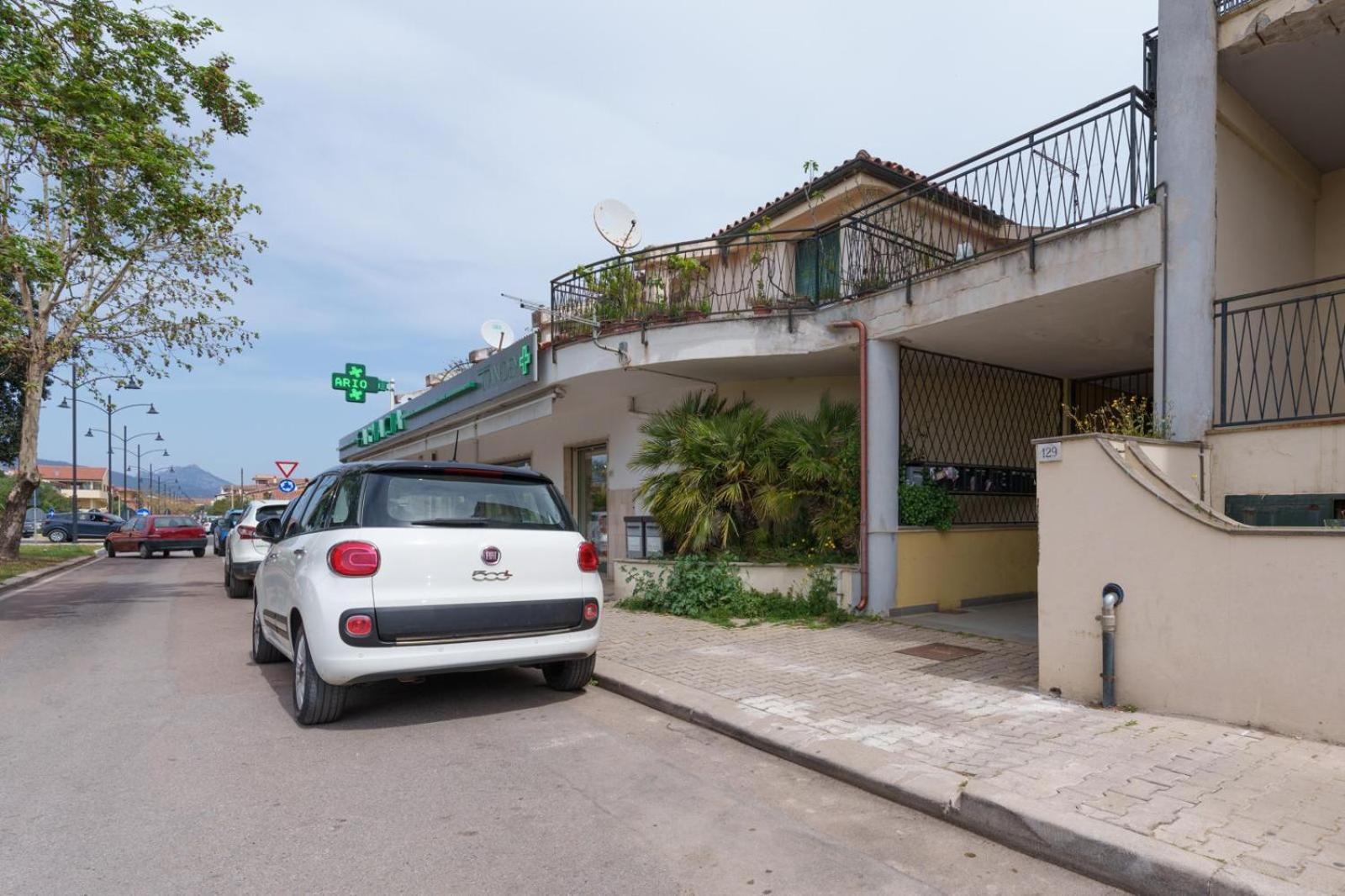 Dome House Ξενοδοχείο Όλμπια Εξωτερικό φωτογραφία